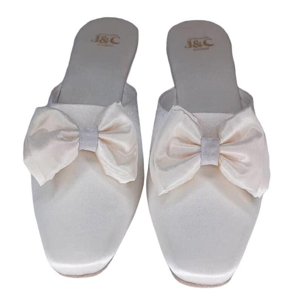 J&C Madrid Satin Boudoir/Bridal Slide Slippers Women's Size 8 - Picture 2 of 5